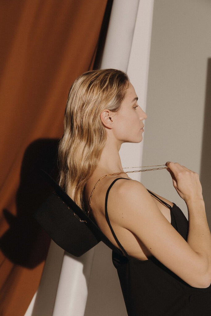 Ulysse Black Wool Felt Hat hanging back